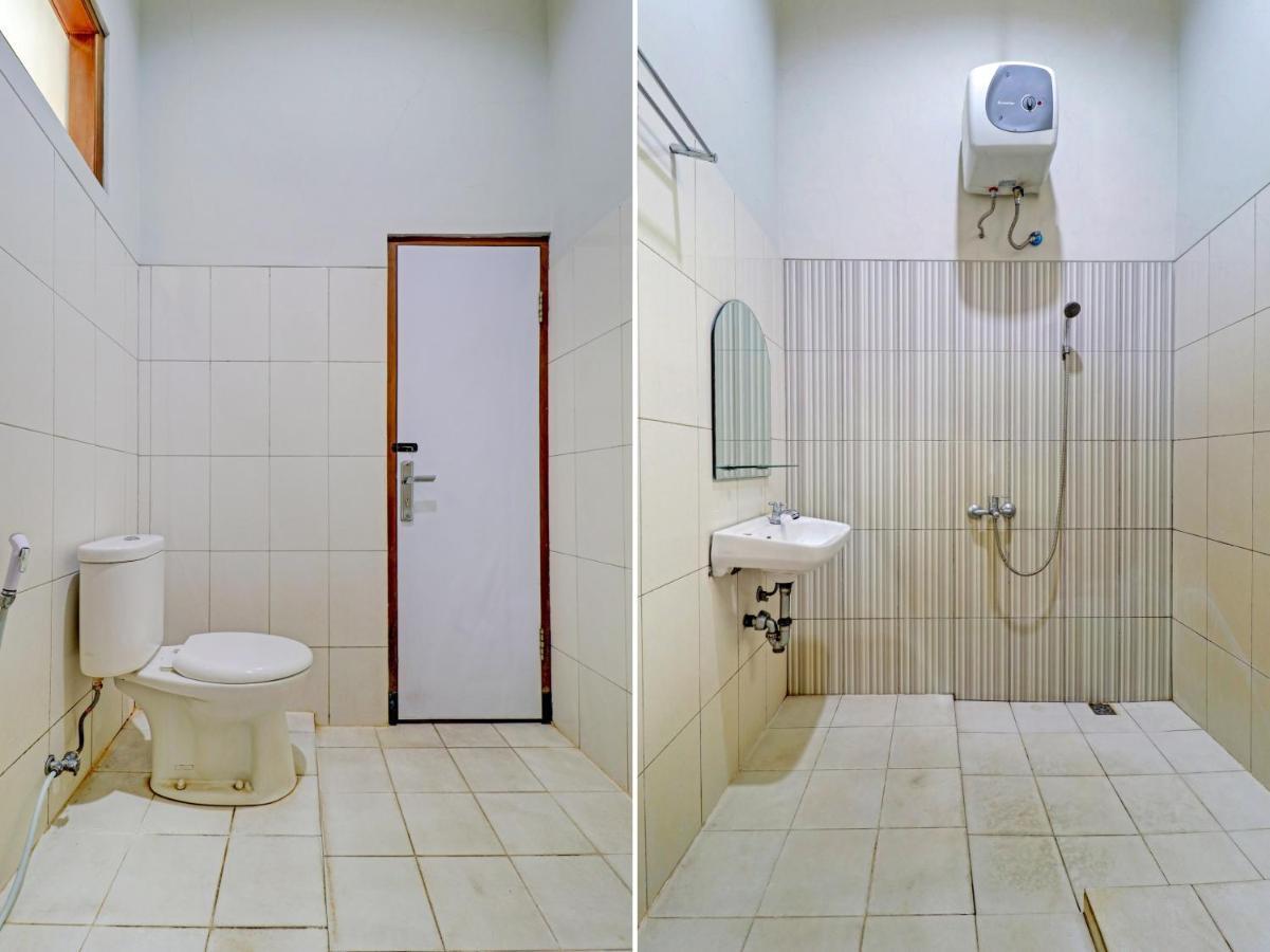 Oyo 90347 Hotel Srikandi Syariah 打横 外观 照片